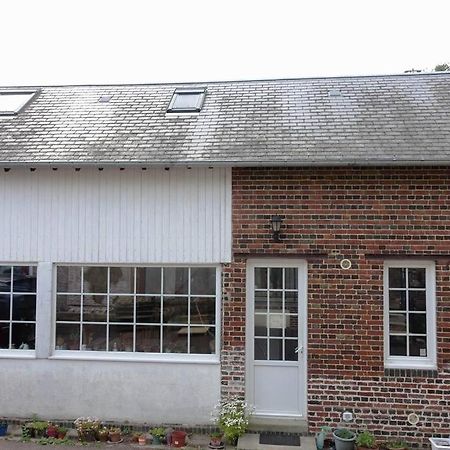 Gite Au Coeur D'Une Residence D'Artiste Saint-Aubin-de-Bonneval المظهر الخارجي الصورة