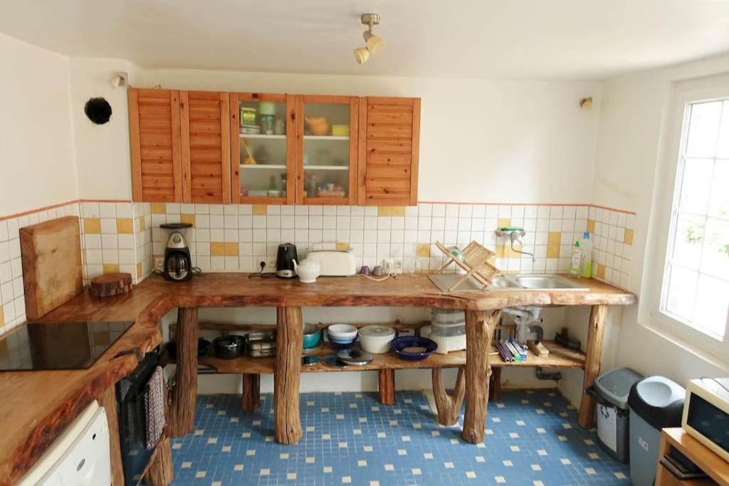 Gite Au Coeur D'Une Residence D'Artiste Saint-Aubin-de-Bonneval المظهر الخارجي الصورة